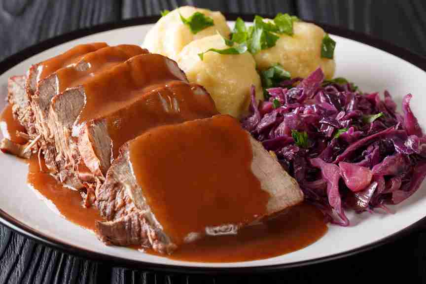 braised red cabbage sweet sour