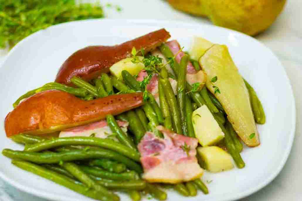 traditional German pears beans and bacon recipe